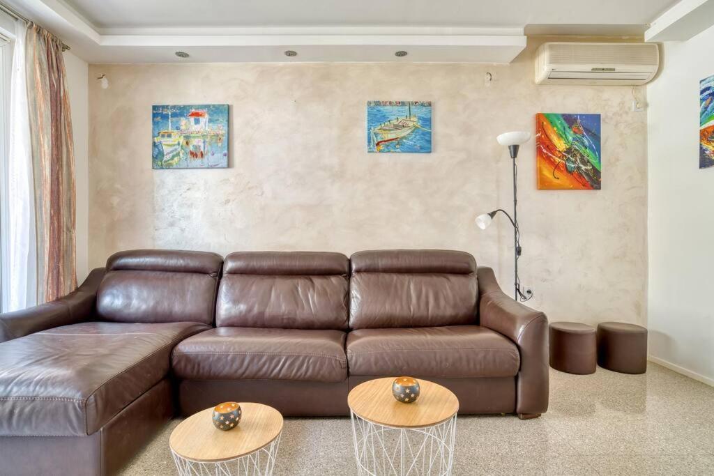 Cozy Nest Apartment- Central And Seaboard With Elevator Kotor Extérieur photo