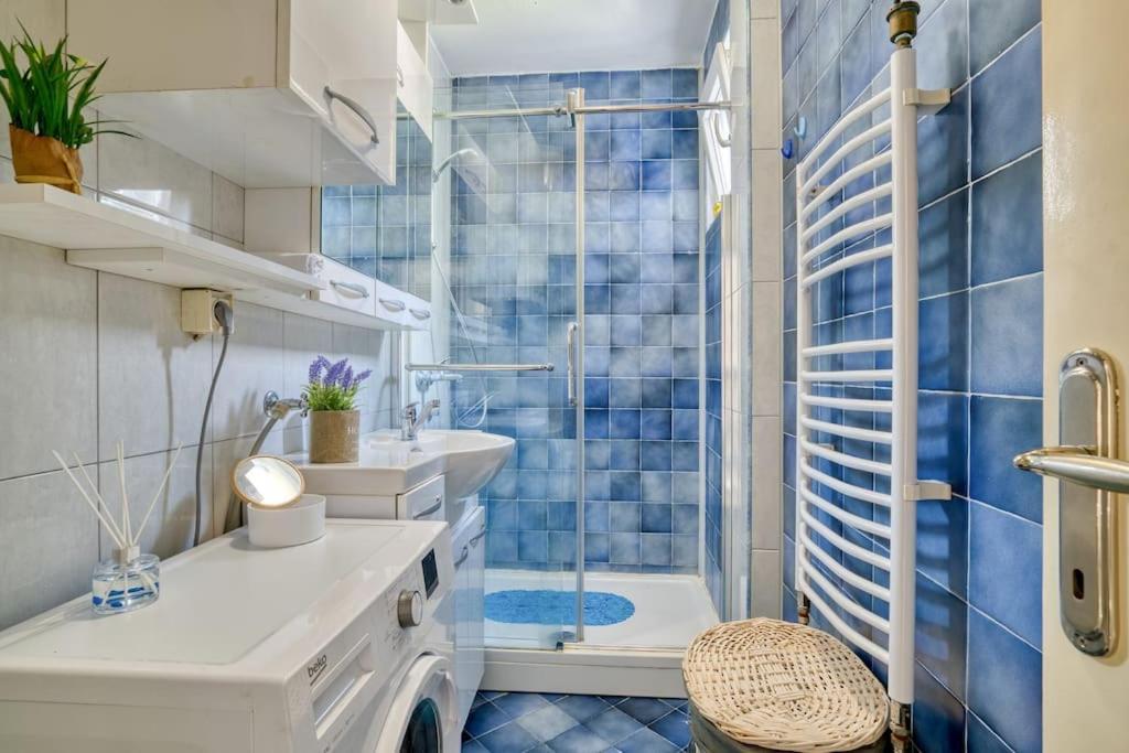 Cozy Nest Apartment- Central And Seaboard With Elevator Kotor Extérieur photo