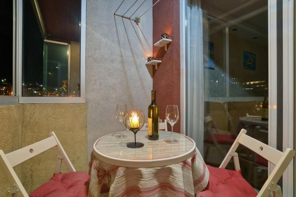 Cozy Nest Apartment- Central And Seaboard With Elevator Kotor Extérieur photo